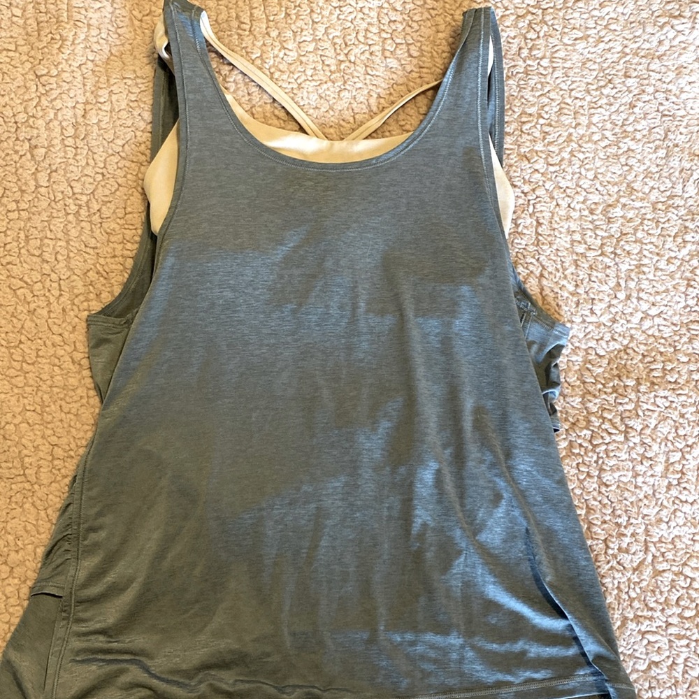 Lululemon tank top